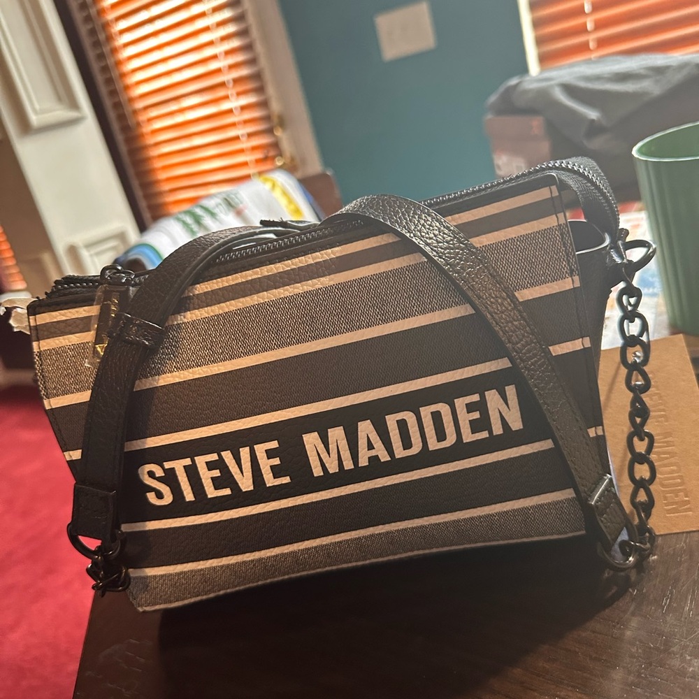 New Steve Madden Crossbody Gray Black